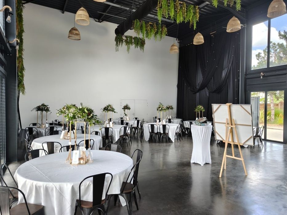 verriere-salle-dressee-mariage-le-recept